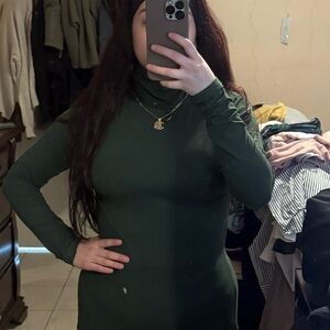 Zenana Outfitters Forest Green Apparel